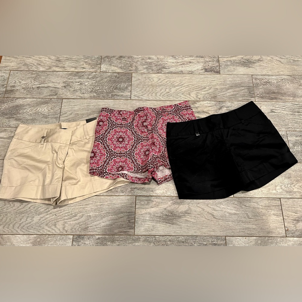 Sz 12 shorts express dressy